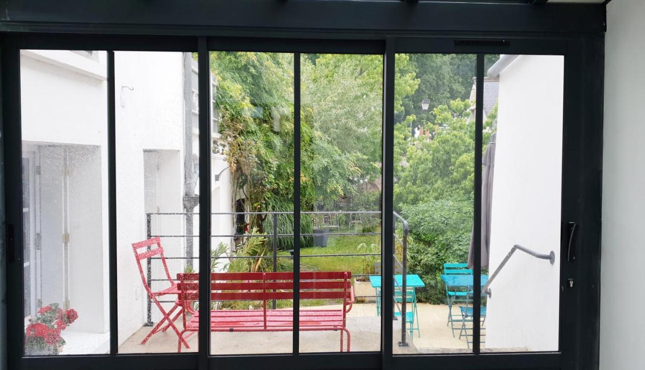 Le Huis Clos Amboise Exteriör bild
